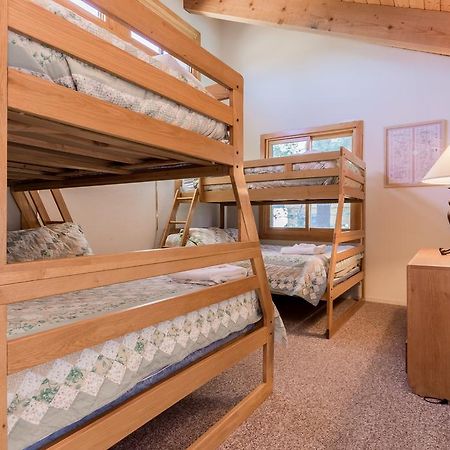 ماموث لاكيس Mammoth Creek Condos المظهر الخارجي الصورة