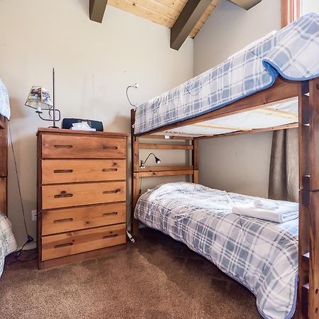 ماموث لاكيس Mammoth Creek Condos المظهر الخارجي الصورة