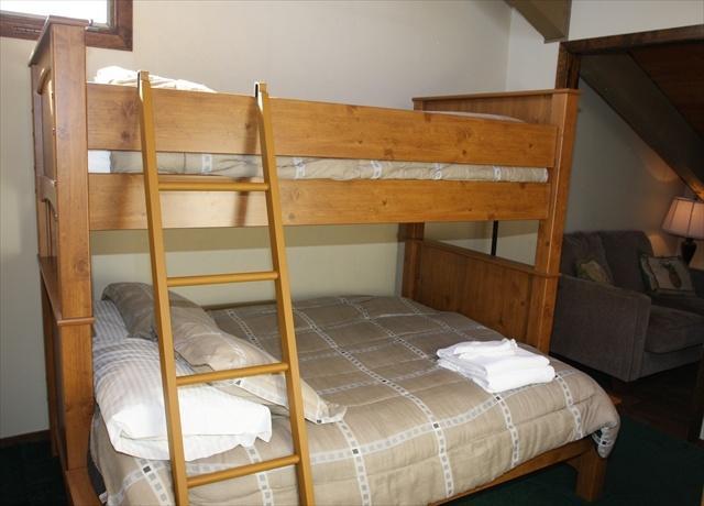 ماموث لاكيس Mammoth Creek Condos الغرفة الصورة