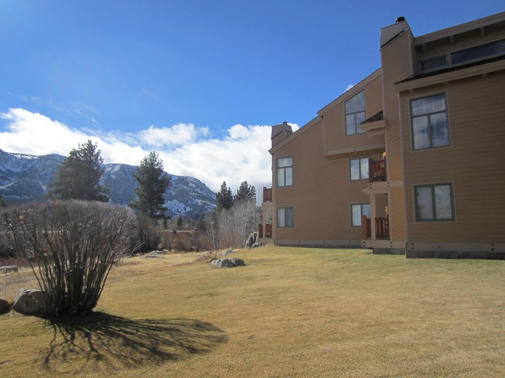 ماموث لاكيس Mammoth Creek Condos المظهر الخارجي الصورة
